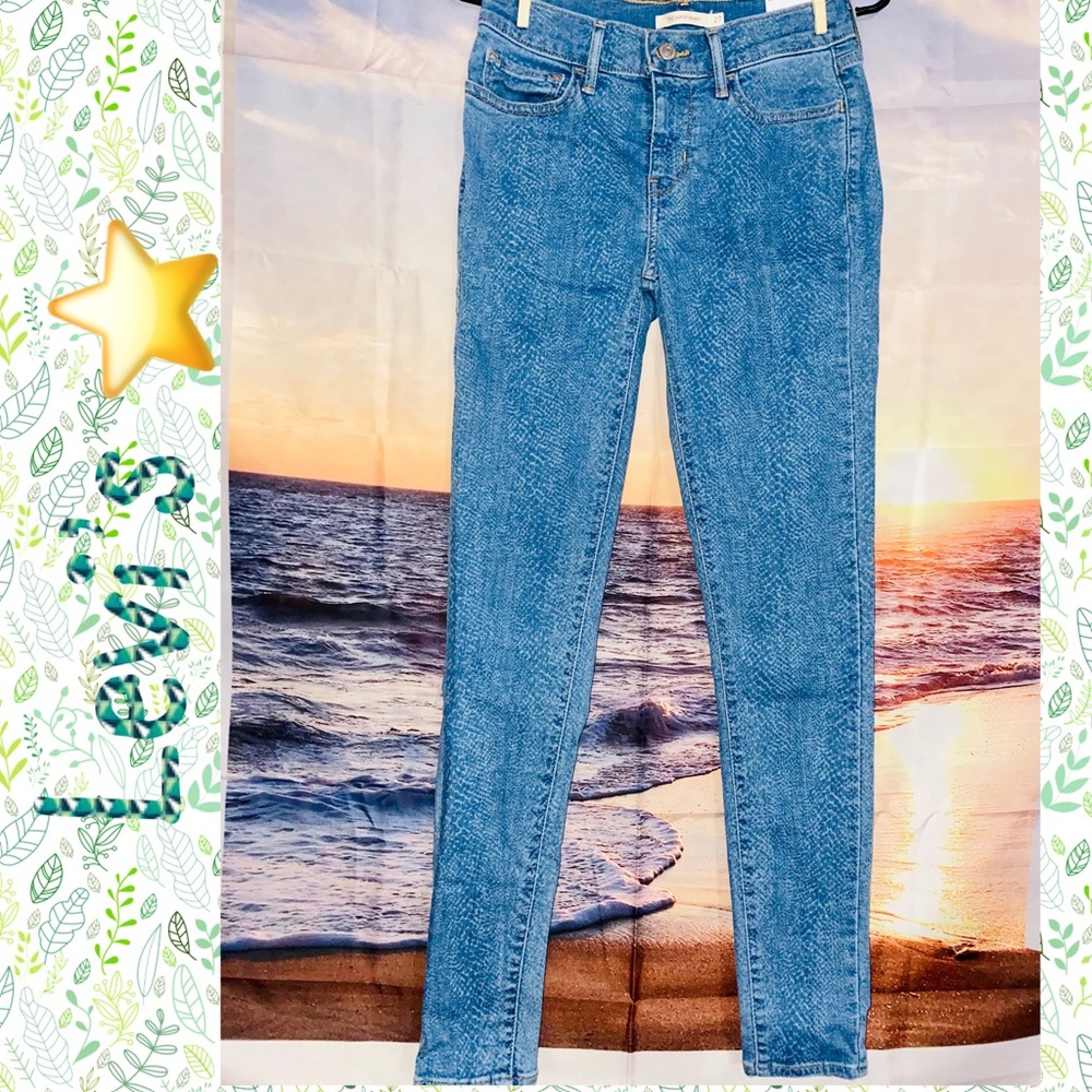 Levi’s 710 Super Skinny Snake Print Jeans Light